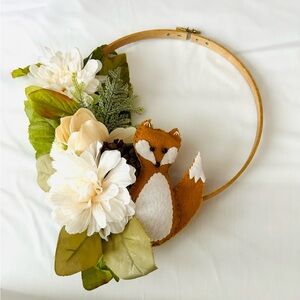 Decorative Floral Fox Hoop Wall Decoration Handmade Cream & Green Farmhouse
